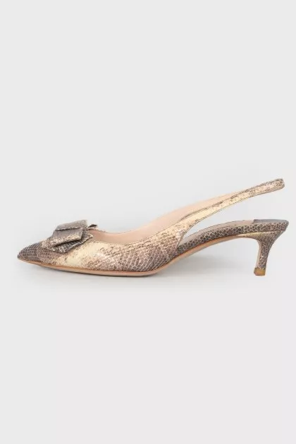 Mules with snakeskin effect