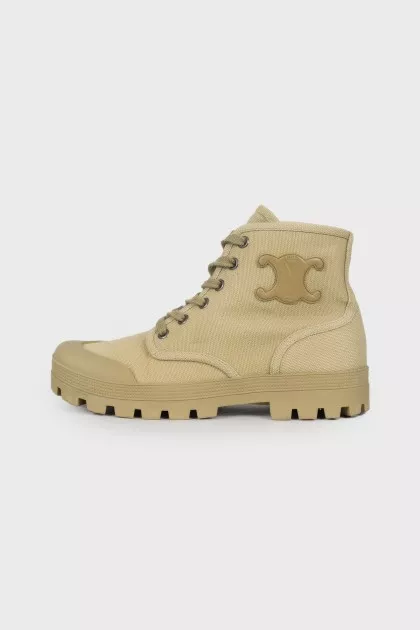 Textile boots with brand logo
