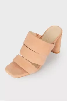 Suede mules with a square toe 