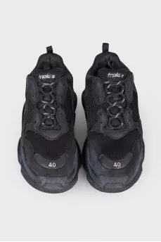 Черные кроссовки Triple S
