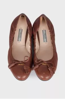 Tasseled leather ballerinas