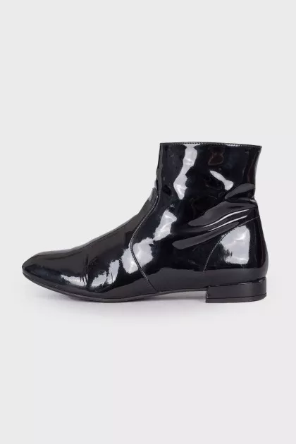 Patent leather boots
