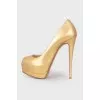Gold-tone open-toed shoes