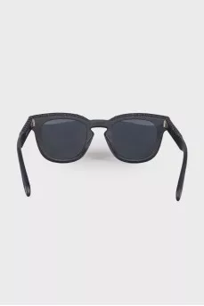 Matte sunglasses with rhinestones