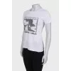 Raw seam T-shirt
