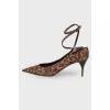 Suede pumps in animal print