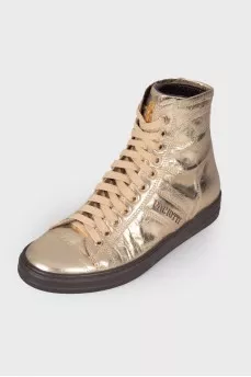 Golden boots