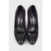 Embossed leather shoes