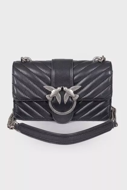 Quilted bag with silver hardware 