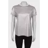 Silver t-shirt with pocket