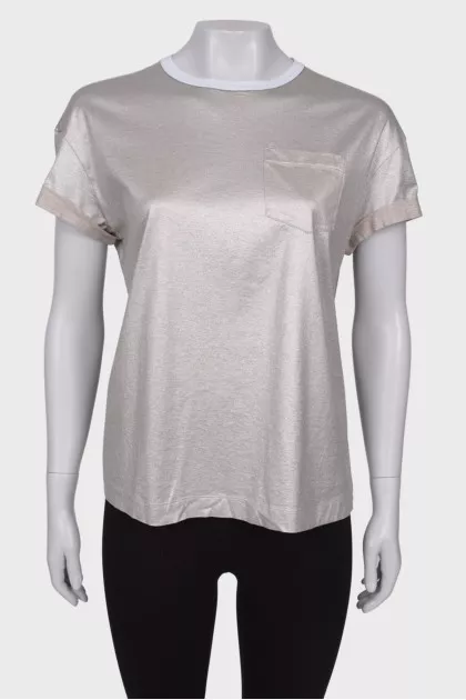 Silver t-shirt with pocket