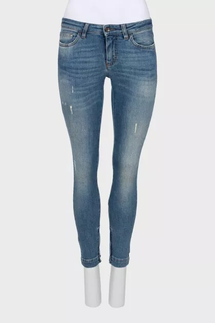 Skinny jeans