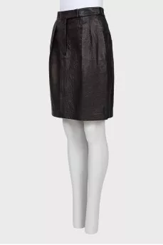 Black embossed skirt