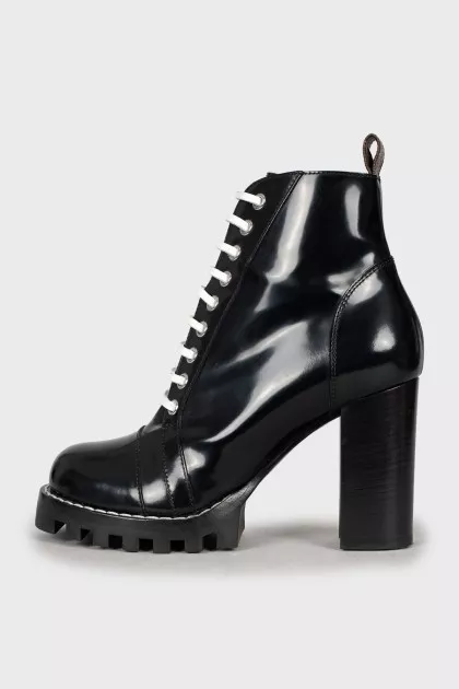 Ankle boots Star Trail