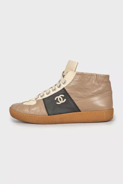 Mixed leather sneakers