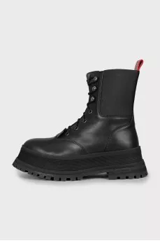 Icon Stripe boots