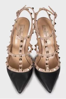 Rockstud leather shoes