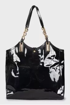 Patent bag with appliqué