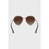 Sunglasses with golden chain
