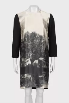 Black and white patterned dress