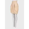 Beige skirt with pockets