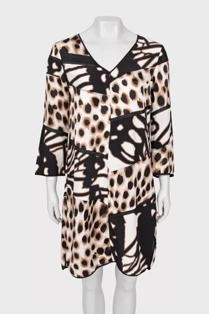 V-neck print dress