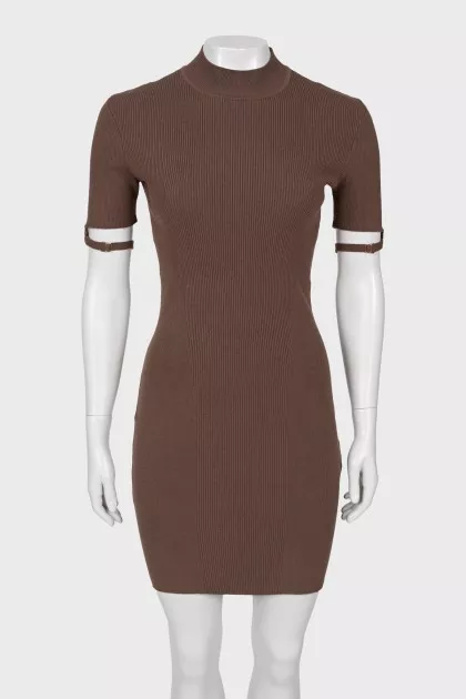Short sleeve brown mini dress