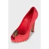 Decorated suede shoes