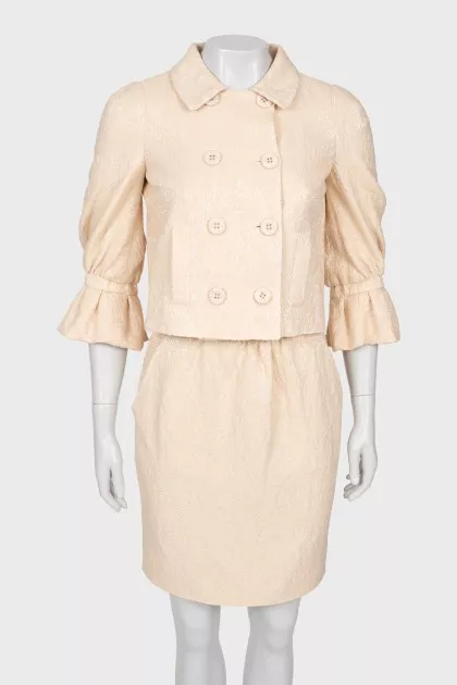 Texture suit with skirt