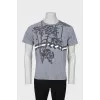 Men's gray t-shirt in print
