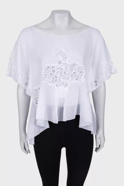 Translucent T-shirt with lace