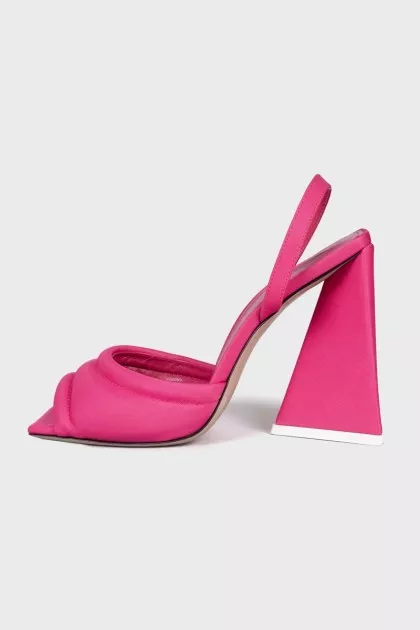 Textile mules with figured heels
