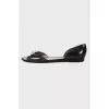 Black ballerinas with a bow