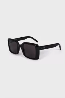 Rectangular sunglasses