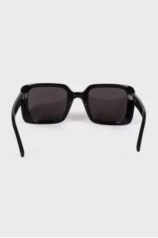 Rectangular sunglasses