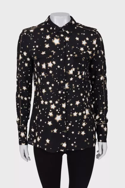Black print shirt