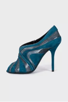 Combined peep toe shoes