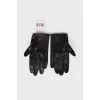 Leather gloves with tag