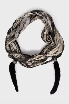 Scarf in print with metallic rhinestones