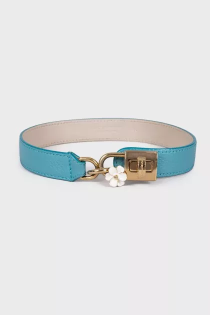 Leather bracelet with tag