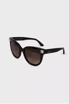 Dark brown sunglasses 