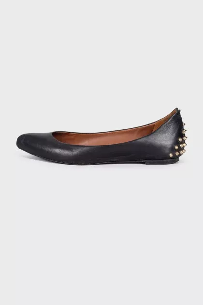 Black ballerinas decorated with studs
