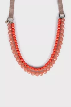 Tie pink necklace