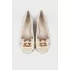 Leather flats with low heels