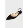 Pointed toe suede mules