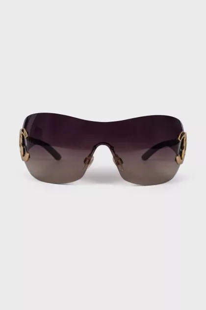 Brown sunglasses mask