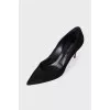 Pumps with stilettos