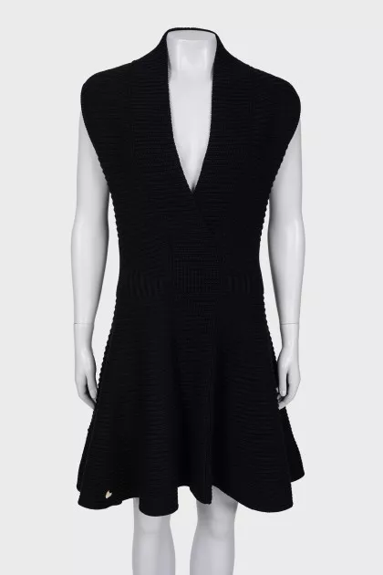 V-neck wool dress