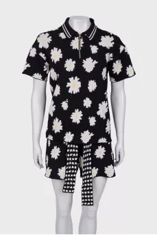 Suit with shorts in print