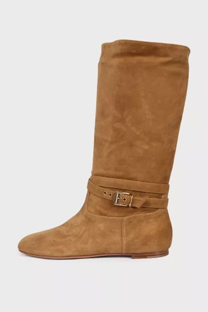 Light brown suede boots 